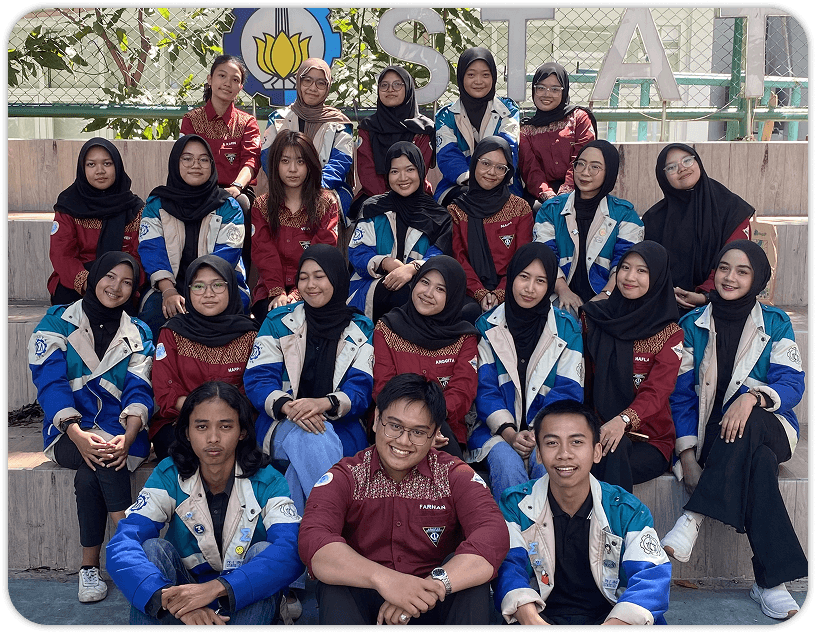 STUDI BANDING